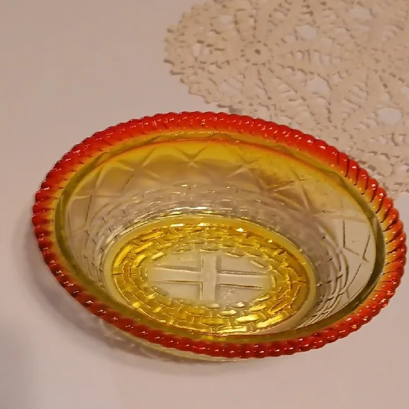 Vintage Mosser/ Westmoreland Amberina Hen on Nest She Is A Glower Rare Piece - Picture 8 of 10